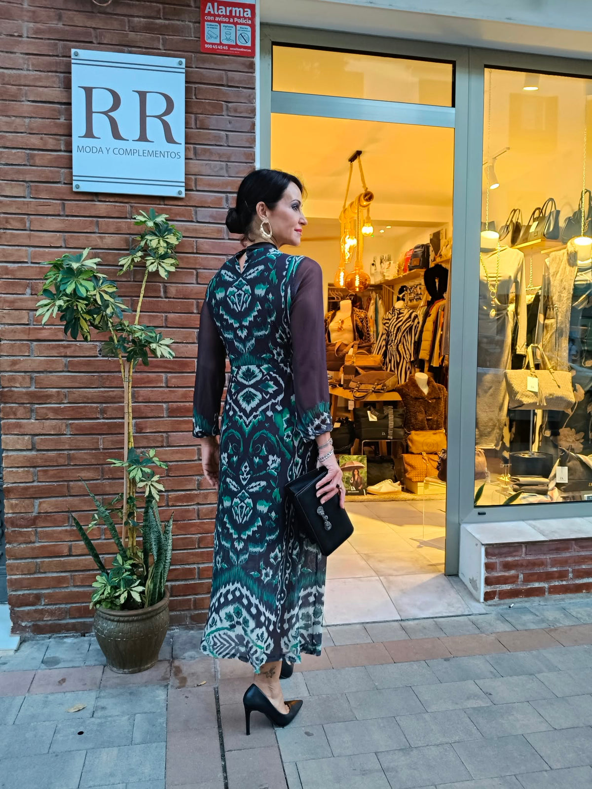 Vestido Malala midi estampado verde con mangas de tul
