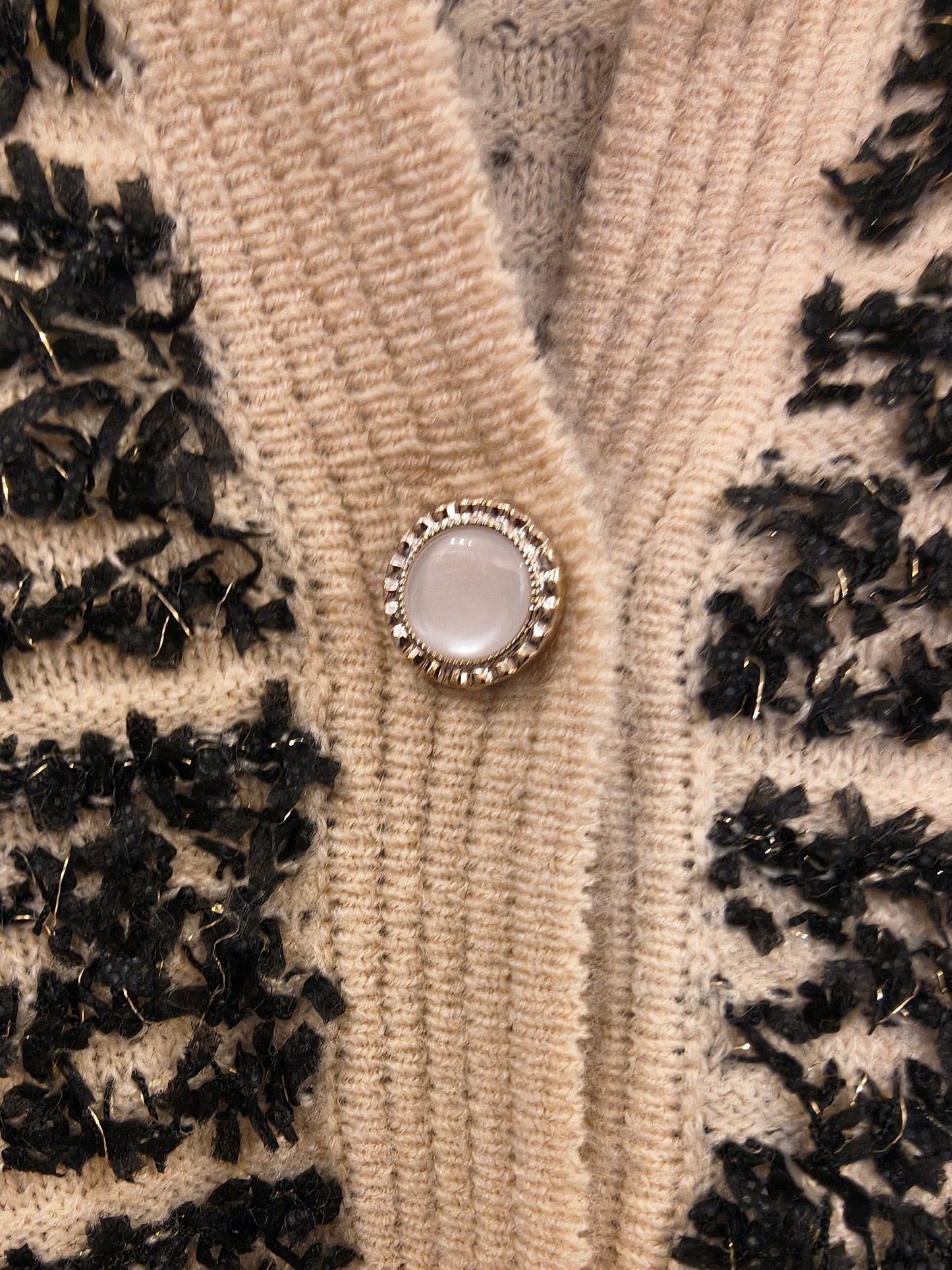 Z.OUTLET.                 Rebeca Amichi beige y negra