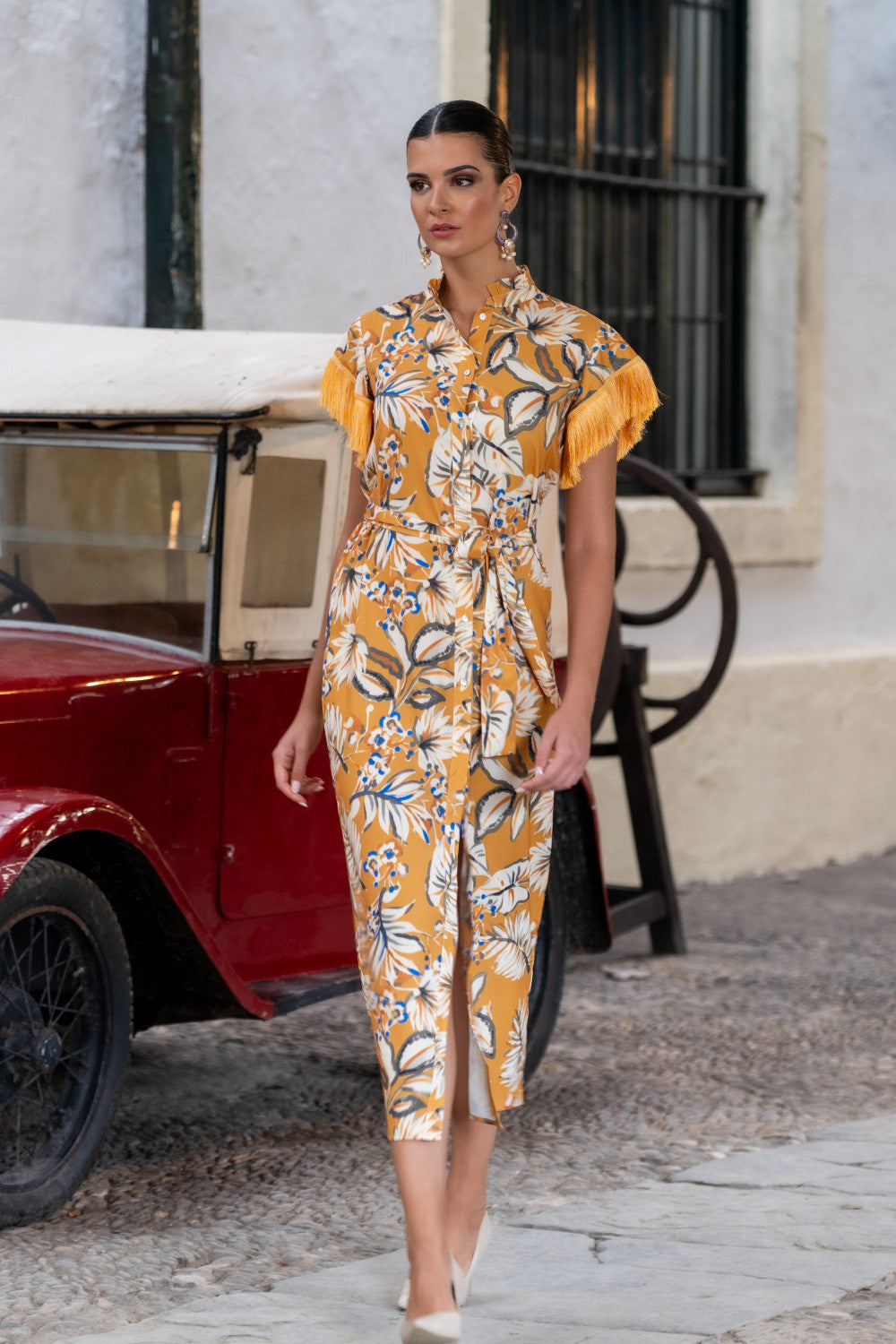 Vestido Fiesta Jara Yellow Káhyra – Vestido Camisero Satinado Estampado