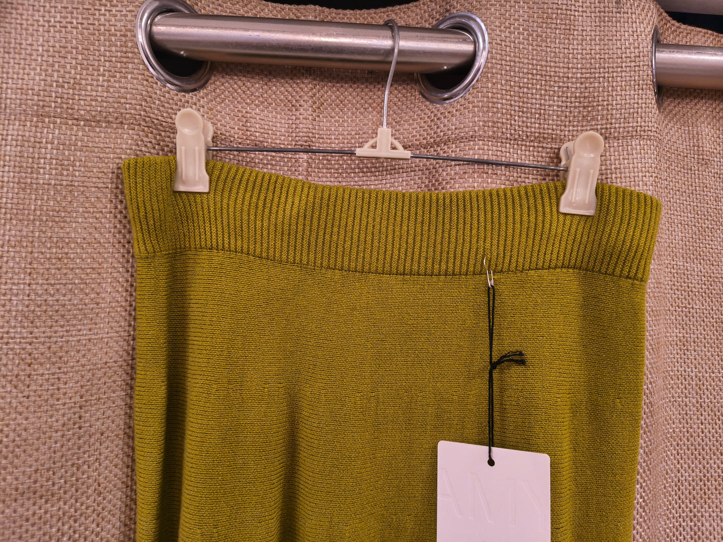Z.OUTLET.              falda Ami punto verde