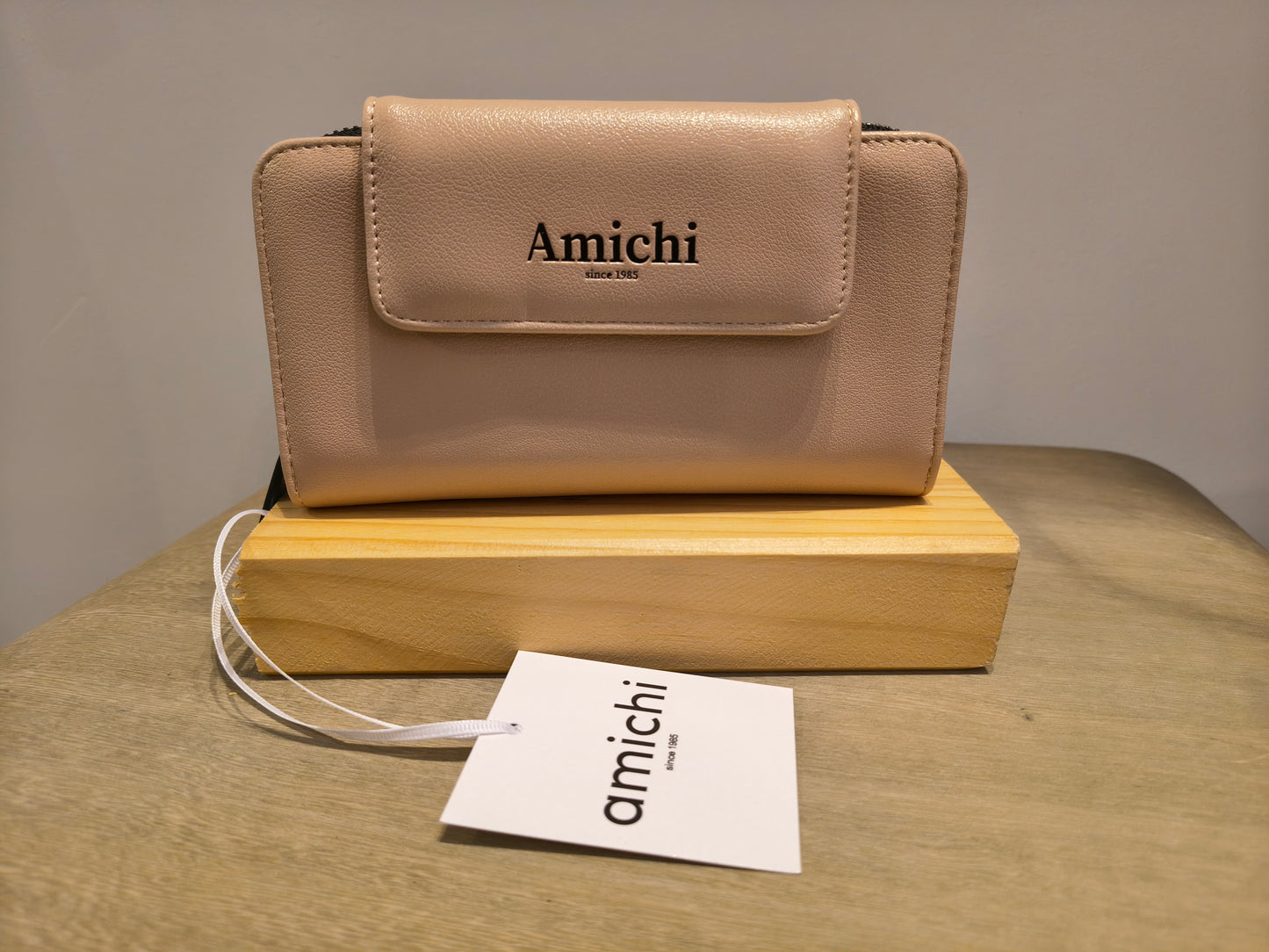 Cartera Amichi    Marrón Chocolate, Beige o Marfil