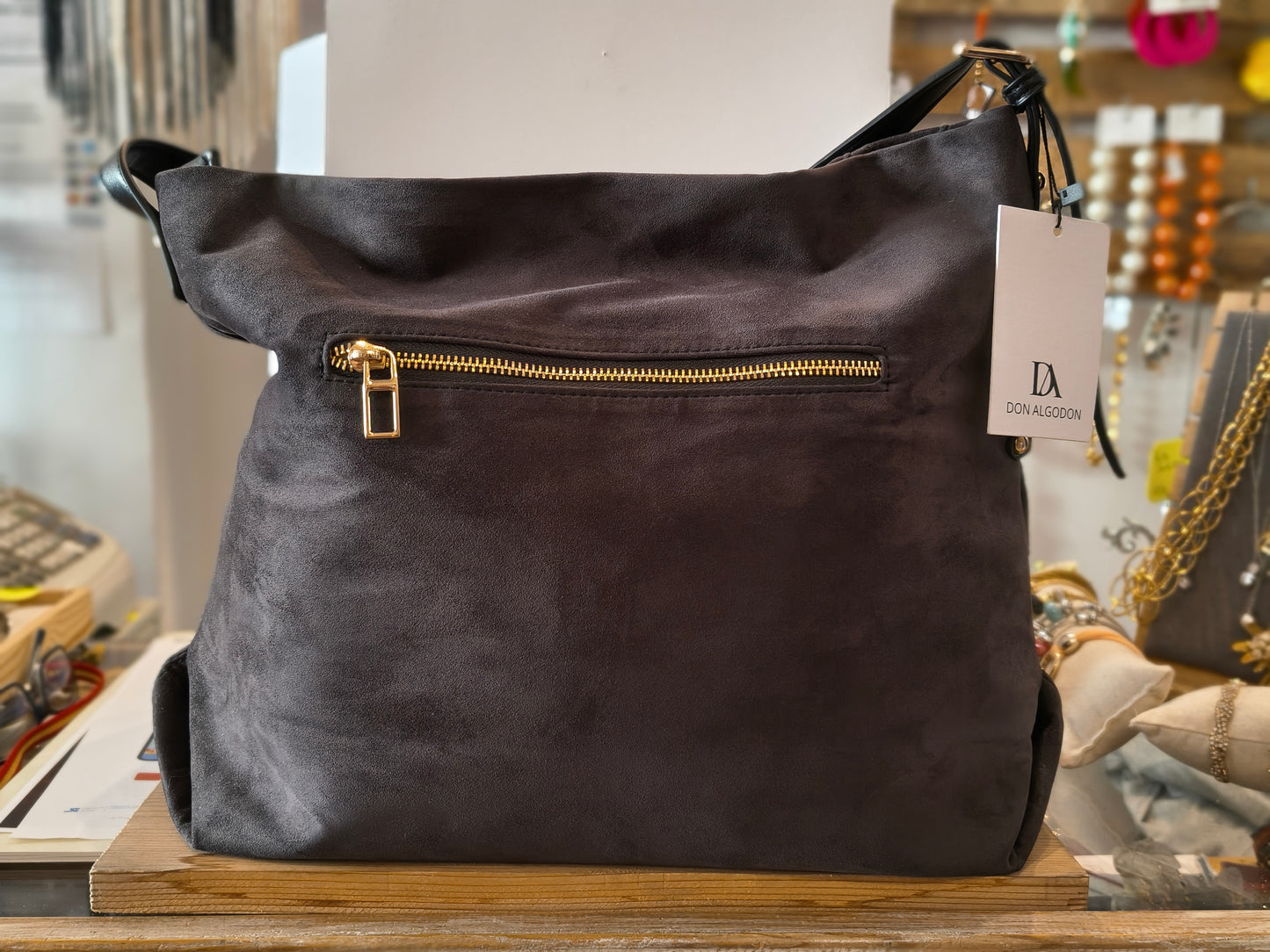 Z.OUTLET.               Bolso al Hombro Don Algodón Negro Antracita. Muy espacioso