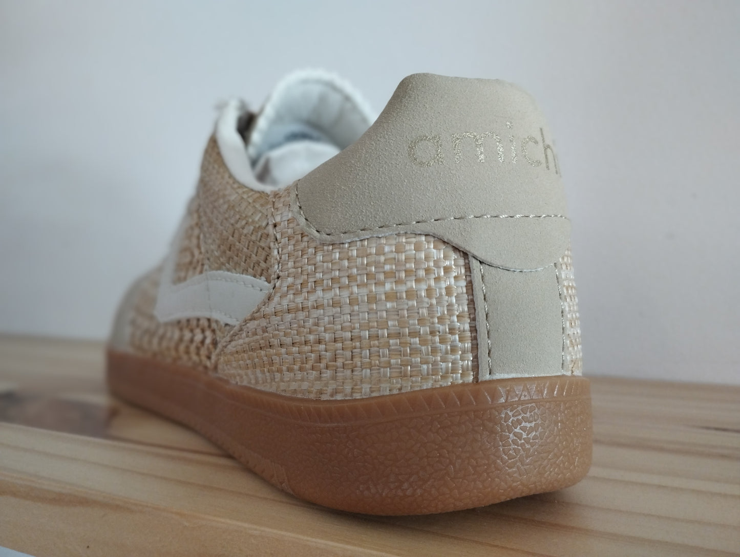 Deportiva natural Amichi